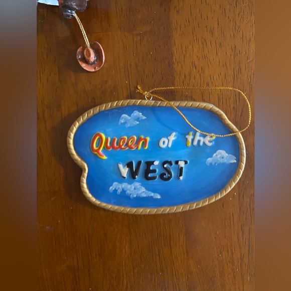 Christmas Western themed ornaments. 10 total. Several vintage - Picture 5 of 12